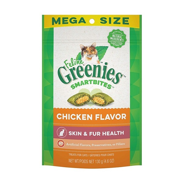 Greenies Feline SmartBites Hairball Control Chicken Flavor Cat Treats - 4.6oz