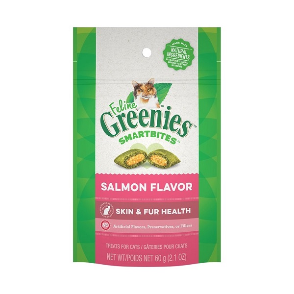 Greenies Feline SmartBites Skin & Fur Salmon Flavor Cat Treats - 2.1oz