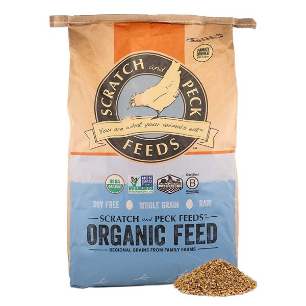 Scratch & Peck Naturally Free Organic Layer 16% Poultry Feed - 40lb